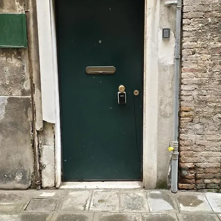 Gasthuis The Golden Secret Court