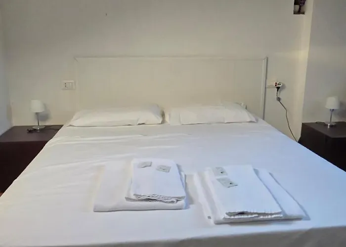 The Golden Secret Court Benátky